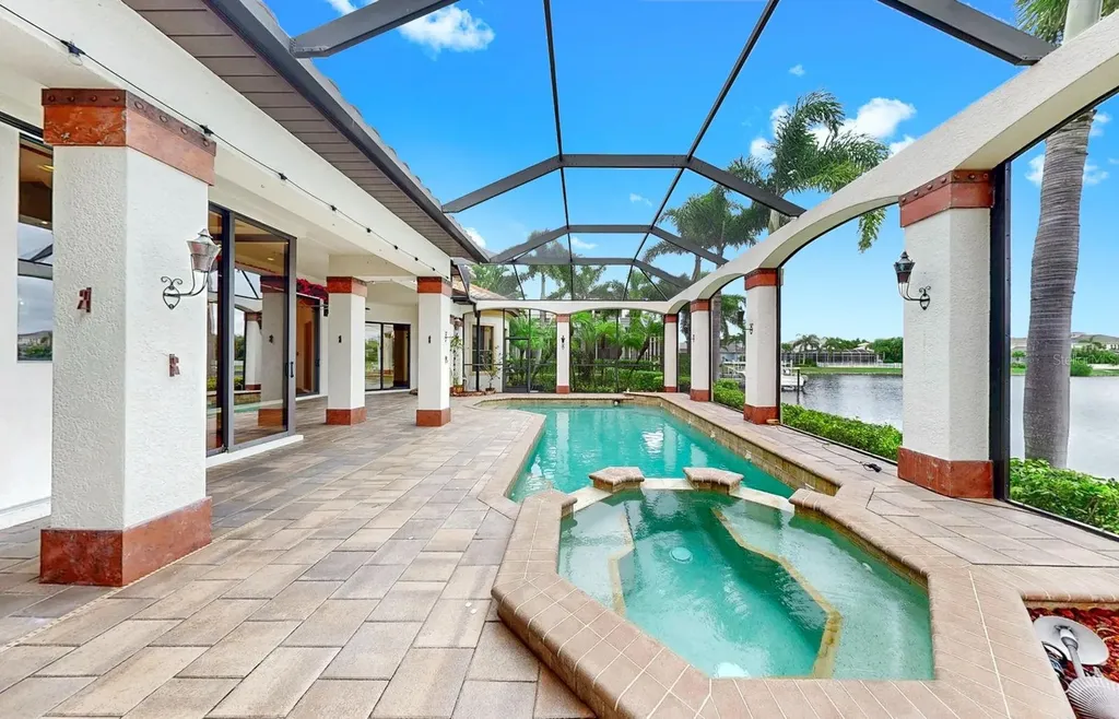 5417 Tybee Island Drive Apollo Beach FL 33572