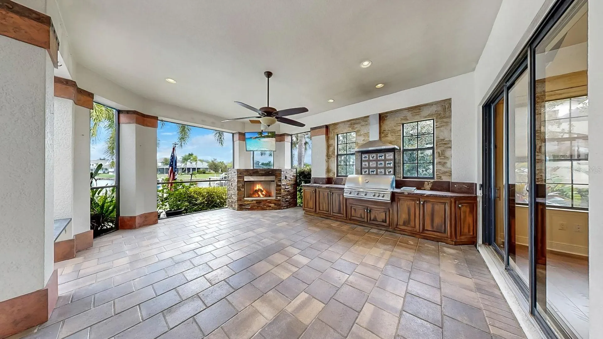 5417 Tybee Island Drive Apollo Beach FL 33572
