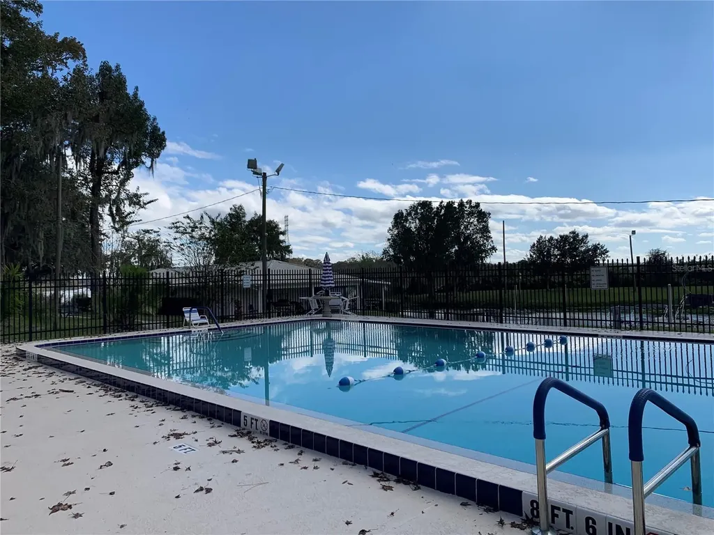 162 Leisure World Drive N Debary FL 32713