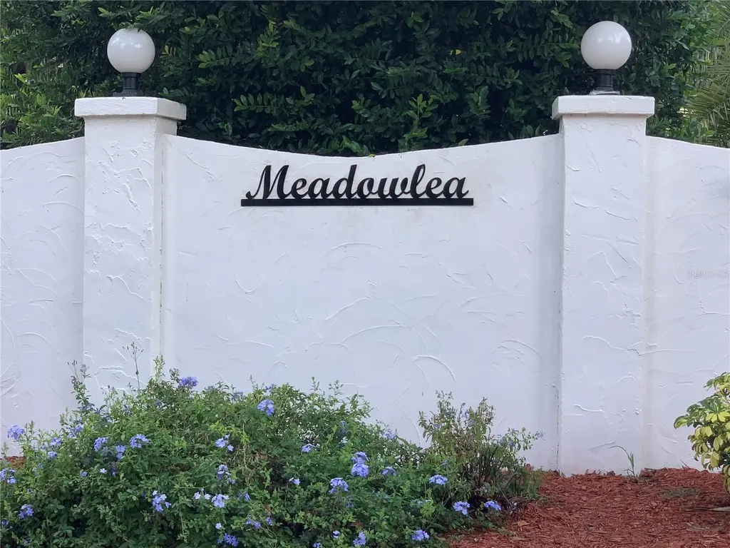 162 Leisure World Drive N Debary FL 32713
