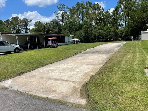 162 Leisure World Drive N Debary FL 32713