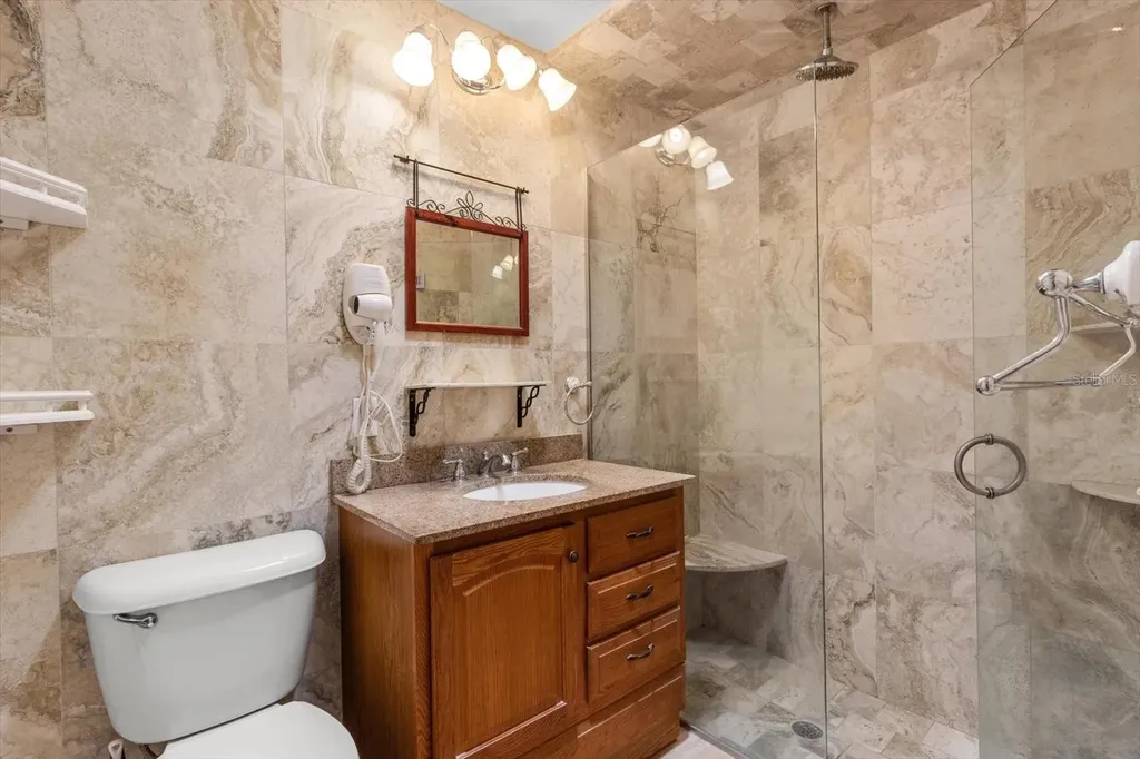 2542 N Regatta Point Crystal River FL 34429