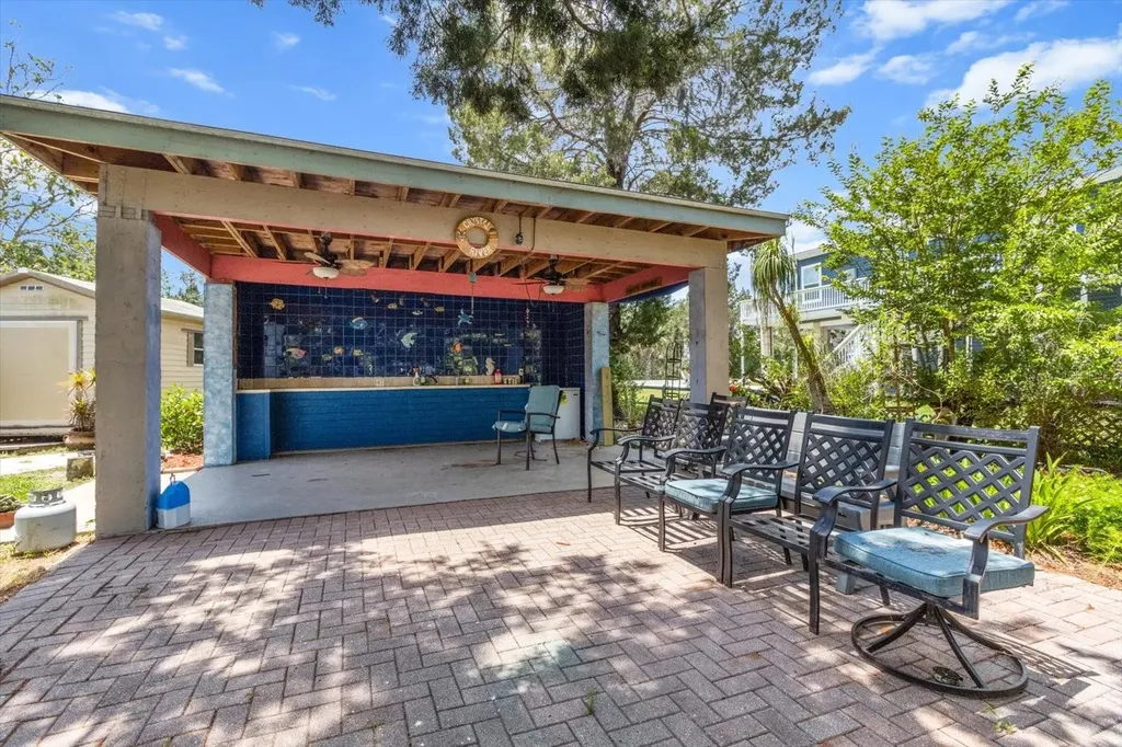 2542 N Regatta Point Crystal River FL 34429
