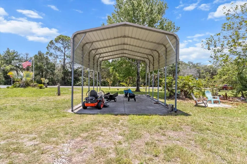 2542 N Regatta Point Crystal River FL 34429
