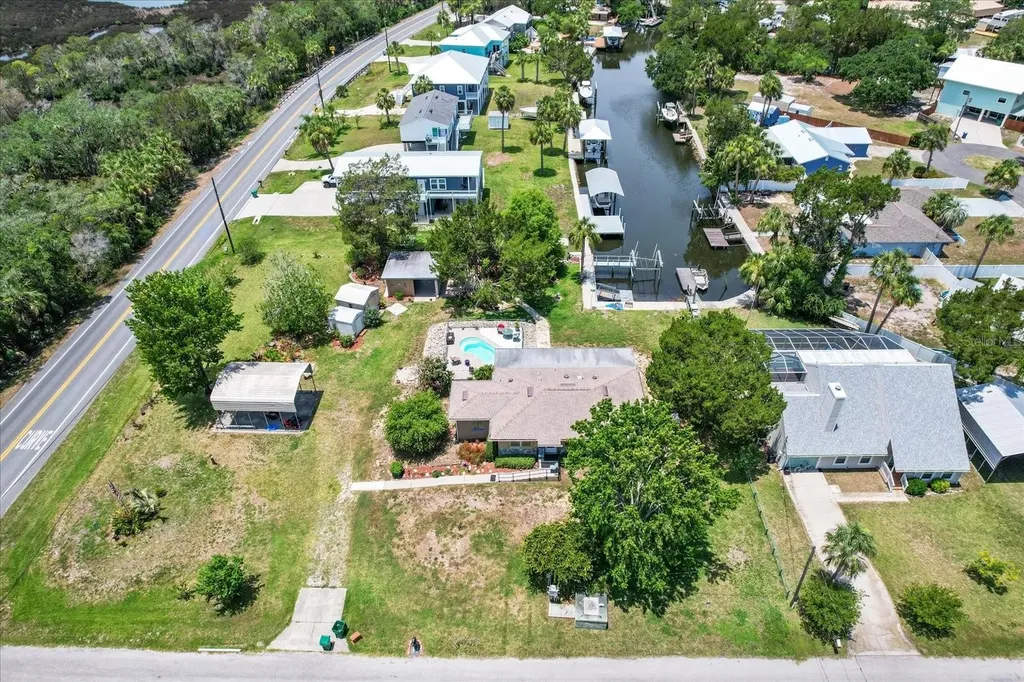 2542 N Regatta Point Crystal River FL 34429