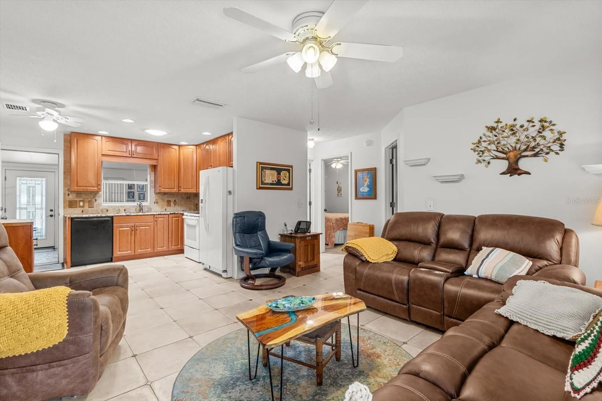 2542 N Regatta Point Crystal River FL 34429