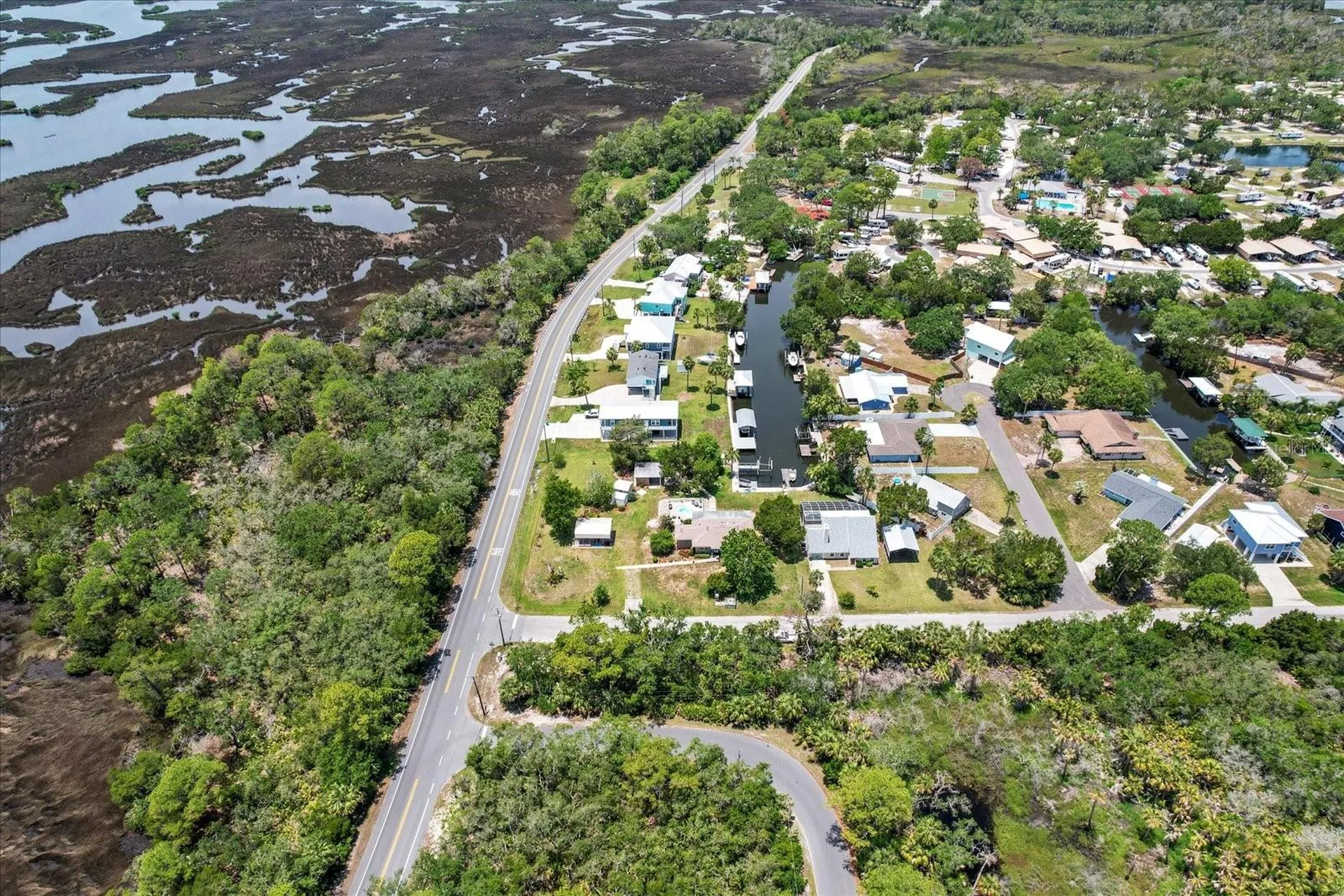 2542 N Regatta Point Crystal River FL 34429