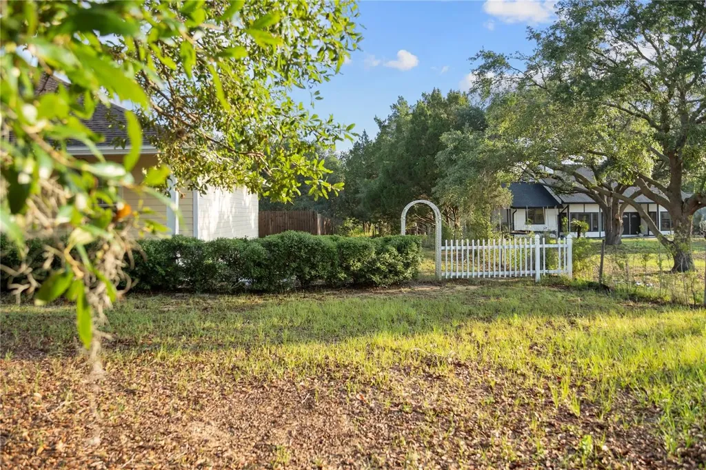 16017 Johns Lake Road Clermont FL 34711