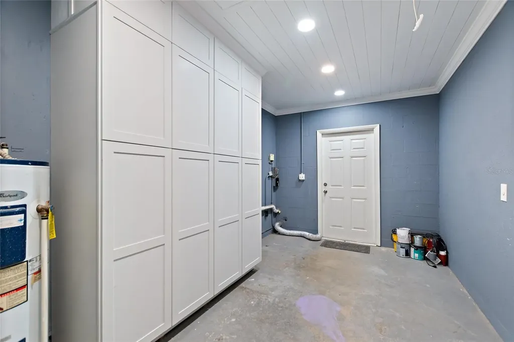 31 Lake Link Circle SE Winter Haven FL 33884