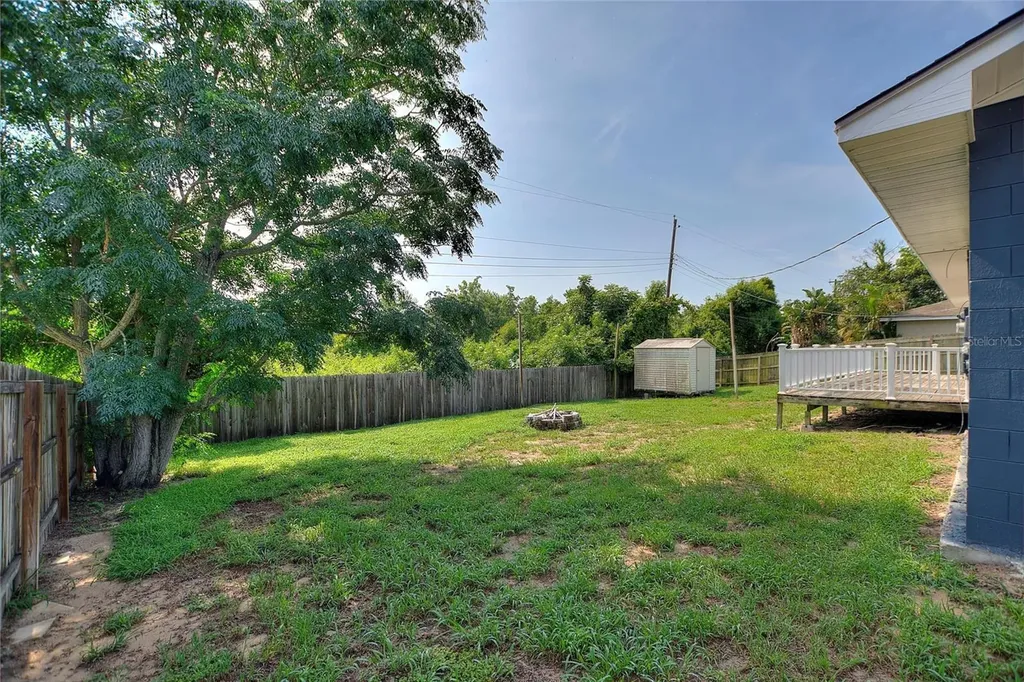 31 Lake Link Circle SE Winter Haven FL 33884