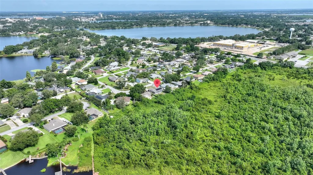 31 Lake Link Circle SE Winter Haven FL 33884