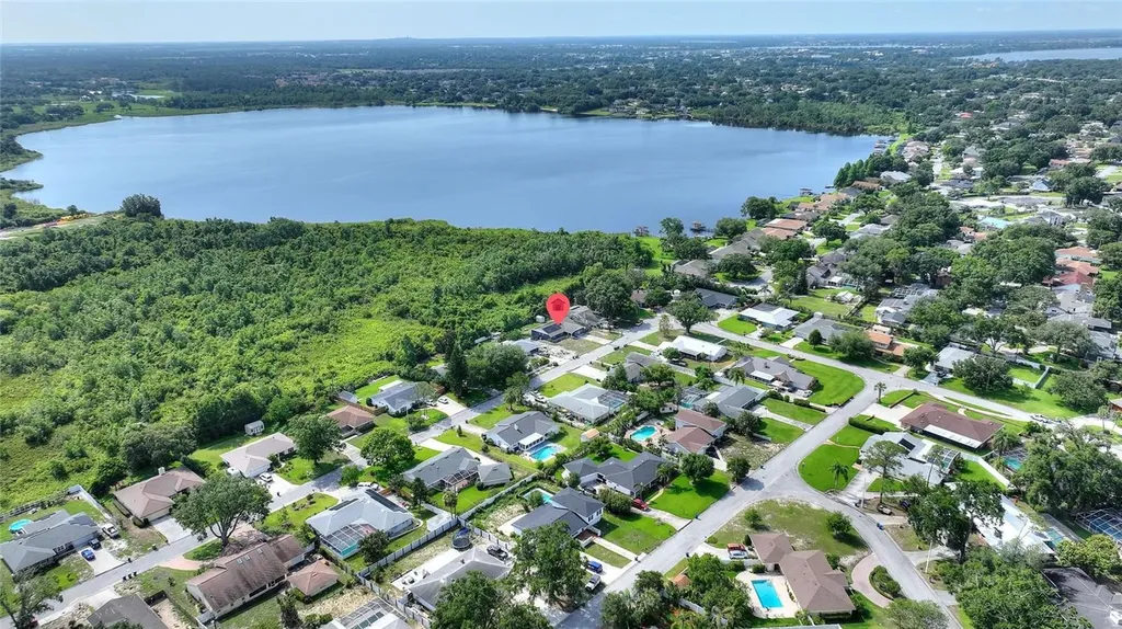 31 Lake Link Circle SE Winter Haven FL 33884