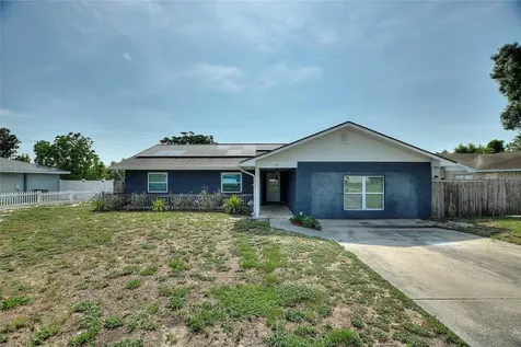 31 Lake Link Circle SE Winter Haven FL 33884