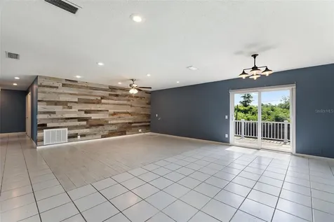 31 Lake Link Circle SE Winter Haven FL 33884
