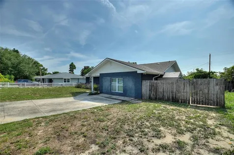 31 Lake Link Circle SE Winter Haven FL 33884