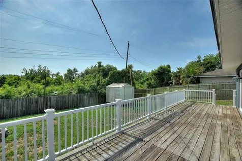 31 Lake Link Circle SE Winter Haven FL 33884