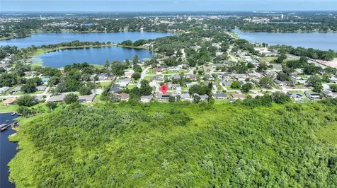 31 Lake Link Circle SE Winter Haven FL 33884