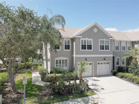 580 Shoreham Court NE St Petersburg FL 33716