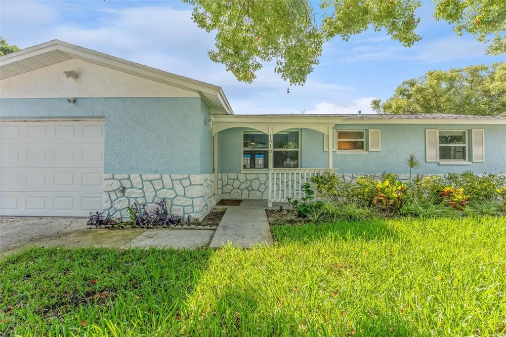 1415 Coppertree Drive Tarpon Springs FL 34689