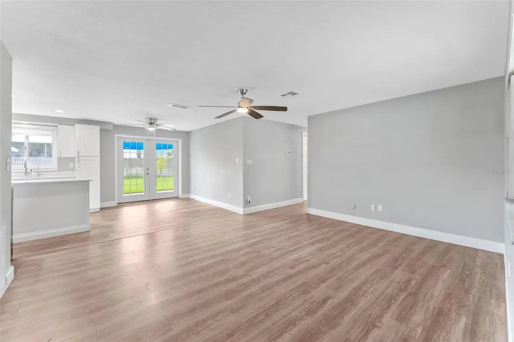 1415 Coppertree Drive Tarpon Springs FL 34689