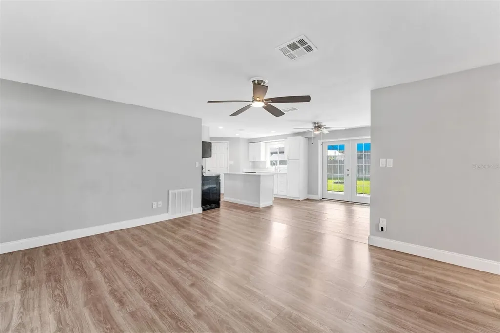 1415 Coppertree Drive Tarpon Springs FL 34689