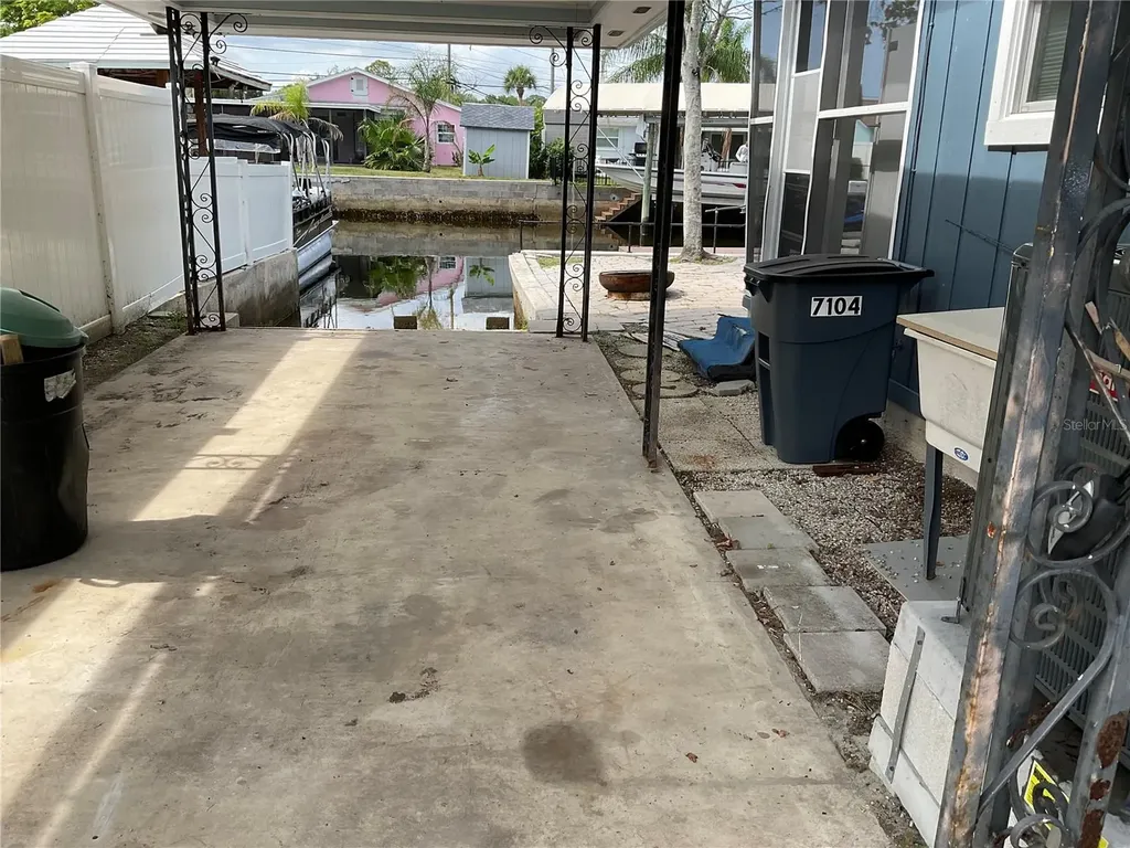 7104 Fair Lane Hudson FL 34667