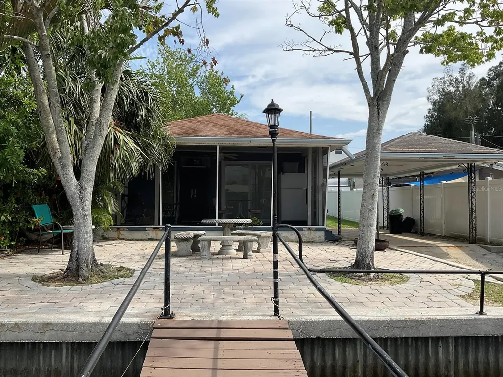 7104 Fair Lane Hudson FL 34667