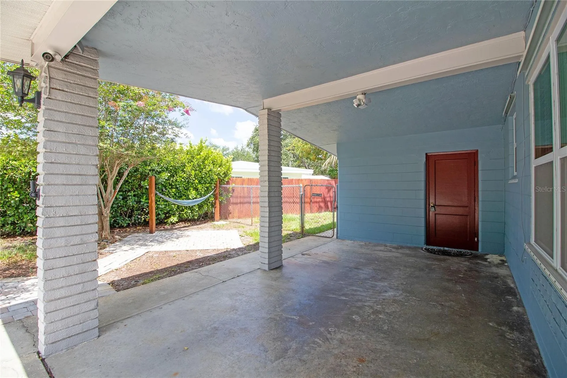 7401 13th Avenue N St Petersburg FL 33710