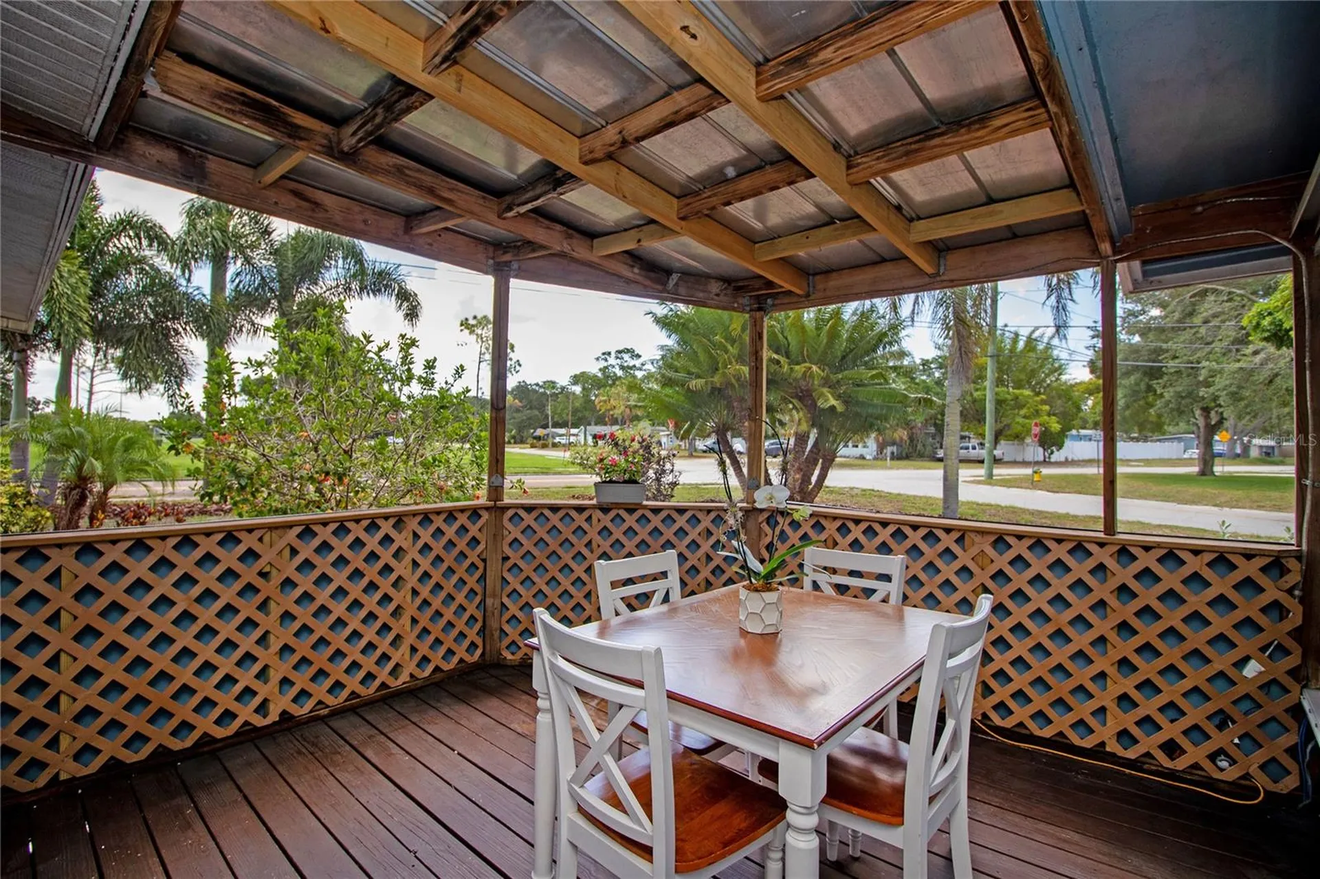 7401 13th Avenue N St Petersburg FL 33710