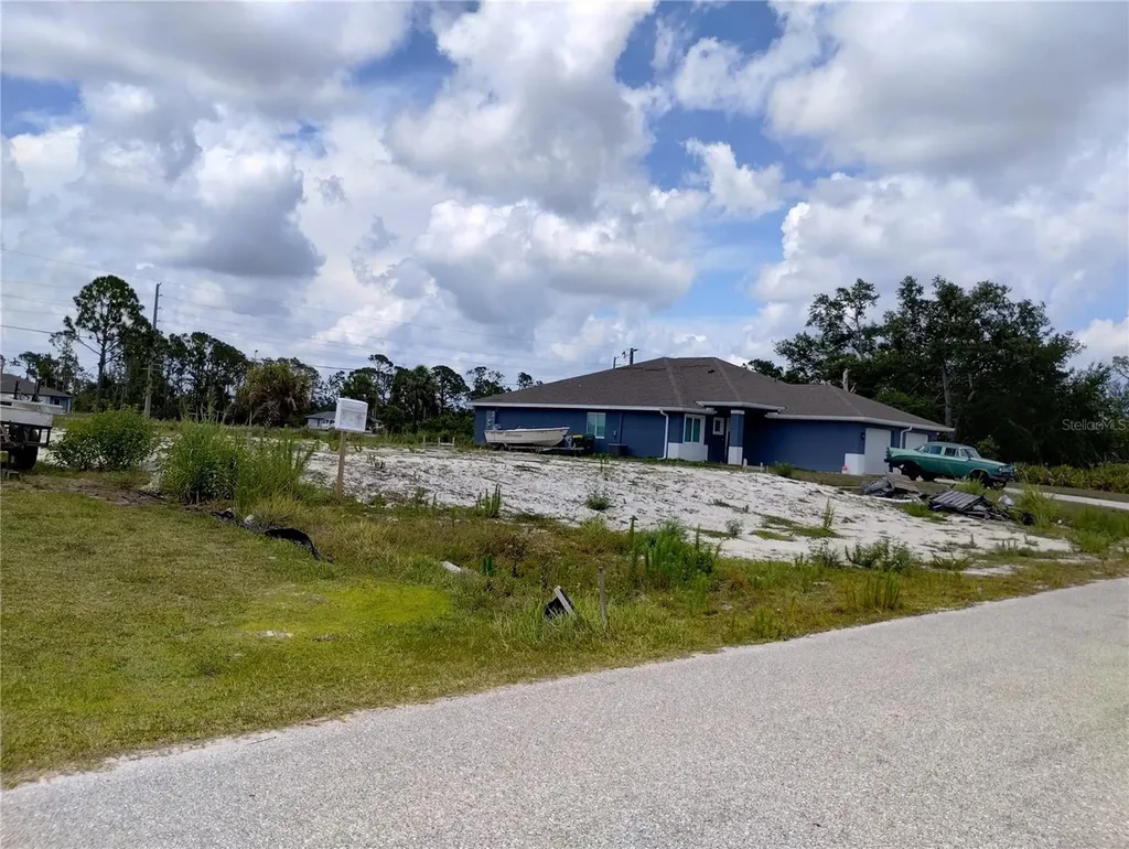 11320 Poplin Avenue Englewood FL 34224