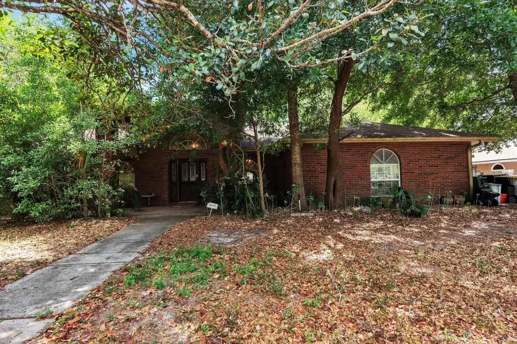418 W Holly Drive Orange City FL 32763