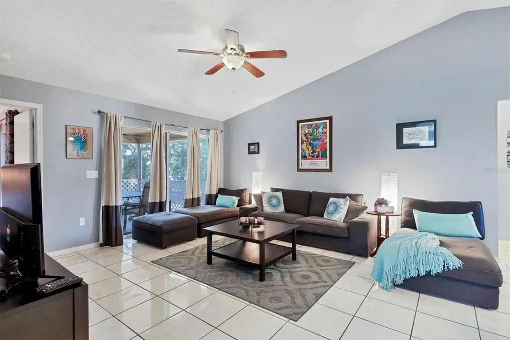 5823 Helen Way Sarasota FL 34243