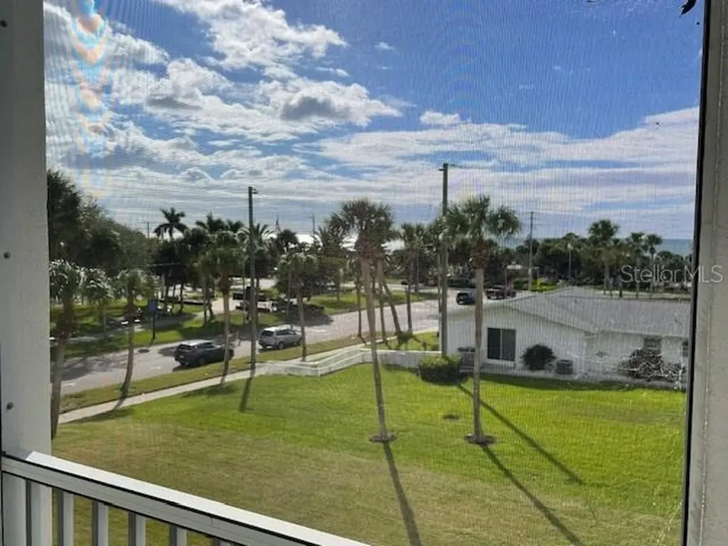 100 The Esplanade N Venice FL 34285