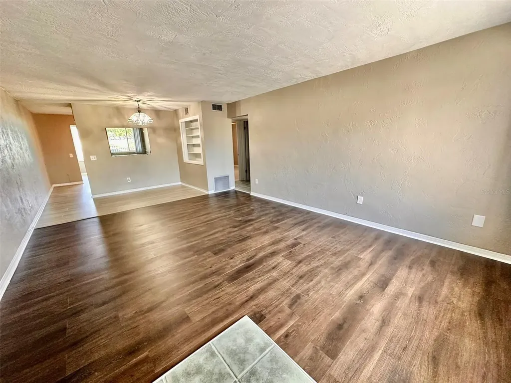 2434 Australia Way E Clearwater FL 33763