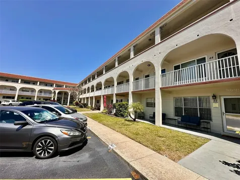 2434 Australia Way E Clearwater FL 33763
