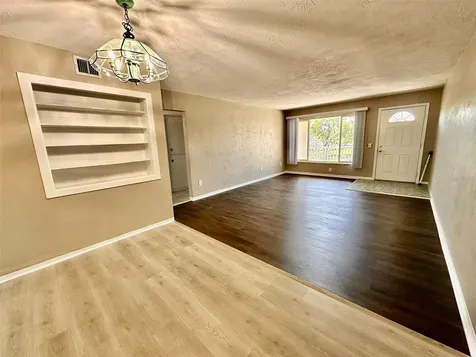 2434 Australia Way E Clearwater FL 33763