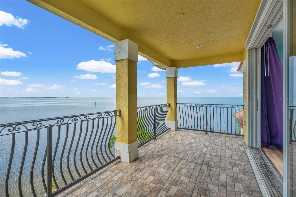 3236 Gulf Winds Circle Hernando Beach FL 34607