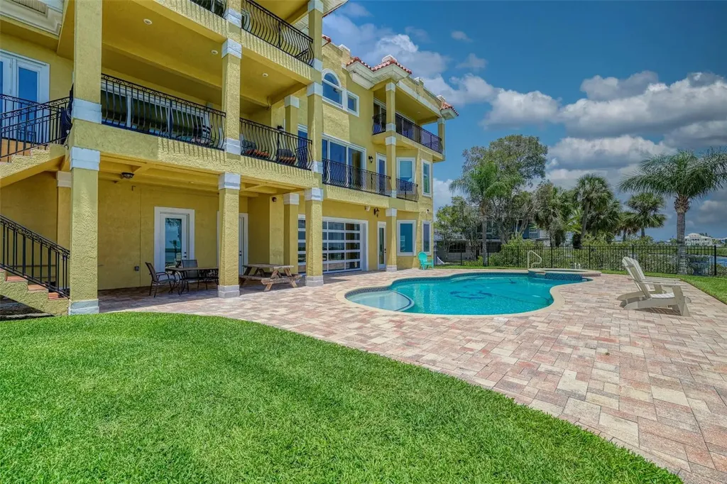 3236 Gulf Winds Circle Hernando Beach FL 34607