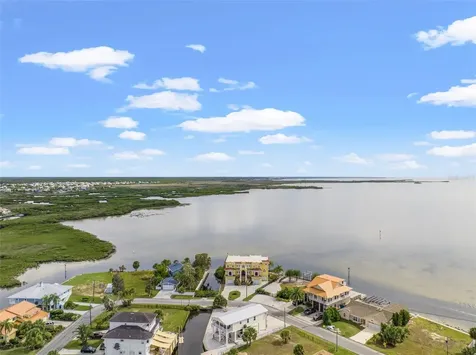 3236 Gulf Winds Circle Hernando Beach FL 34607