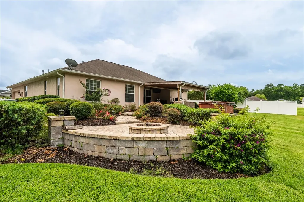 4015 SE 22nd Street Ocala FL 34471