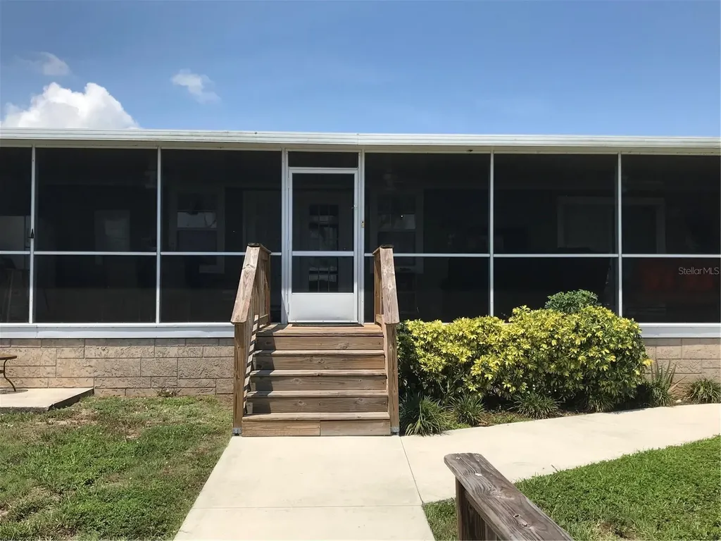 1081 6th Street Okeechobee FL 34974