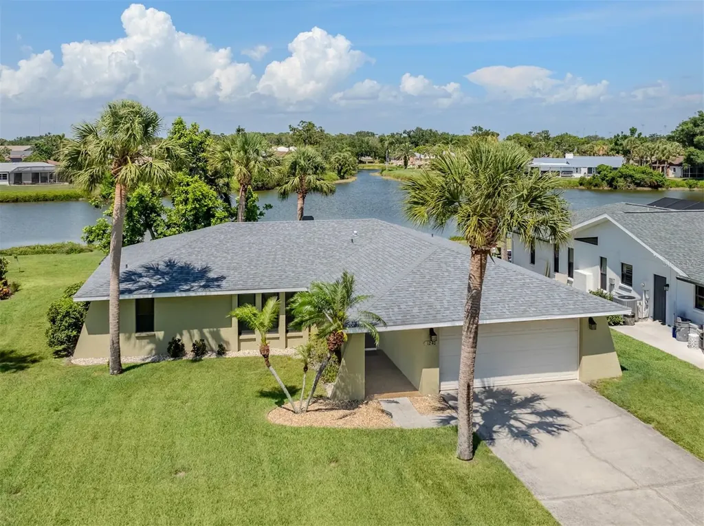 1240 Lucaya Avenue Venice FL 34285