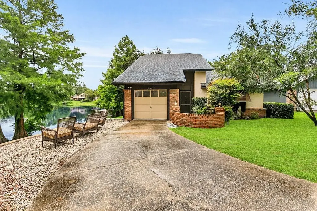 3501 Danby Court Orlando FL 32812