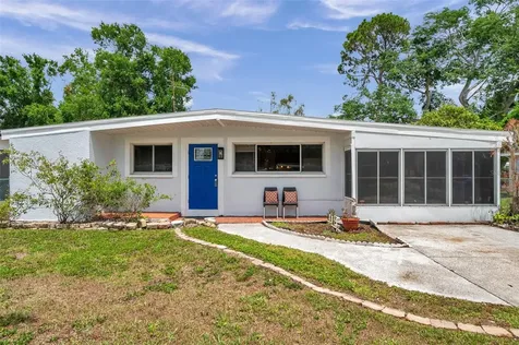 2012 Warrington Way Tampa FL 33619