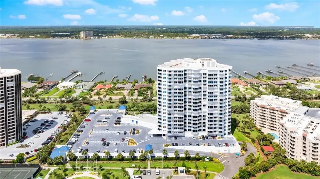 2 Oceans West Boulevard Daytona Beach FL 32118