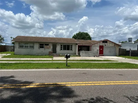 1024 Tucker Avenue Orlando FL 32807