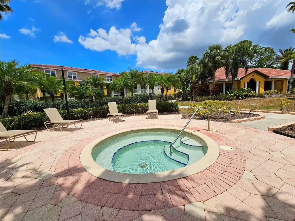5711 Bentgrass Drive Sarasota FL 34235