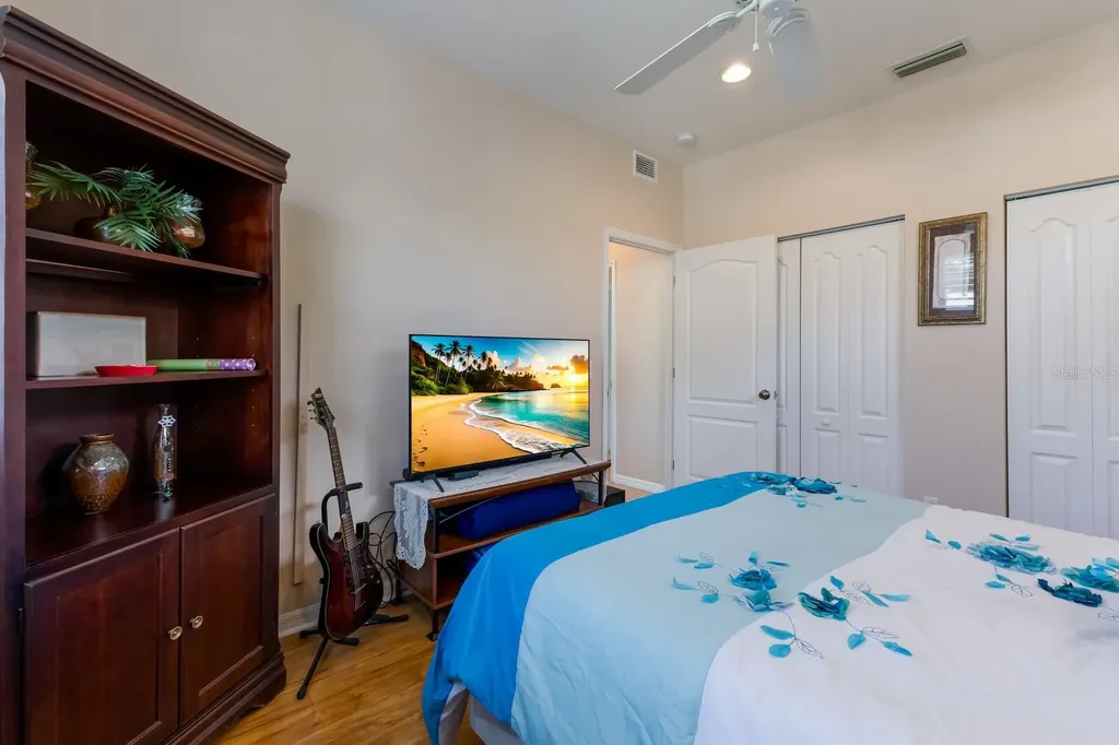 915 SW Barclay Court Venice FL 34293
