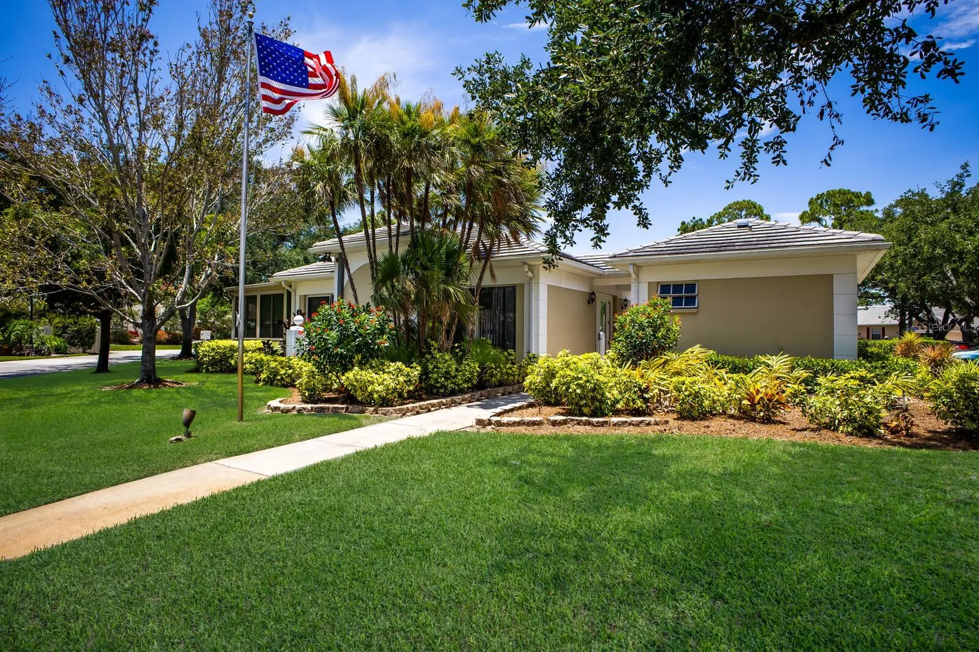 915 SW Barclay Court Venice FL 34293