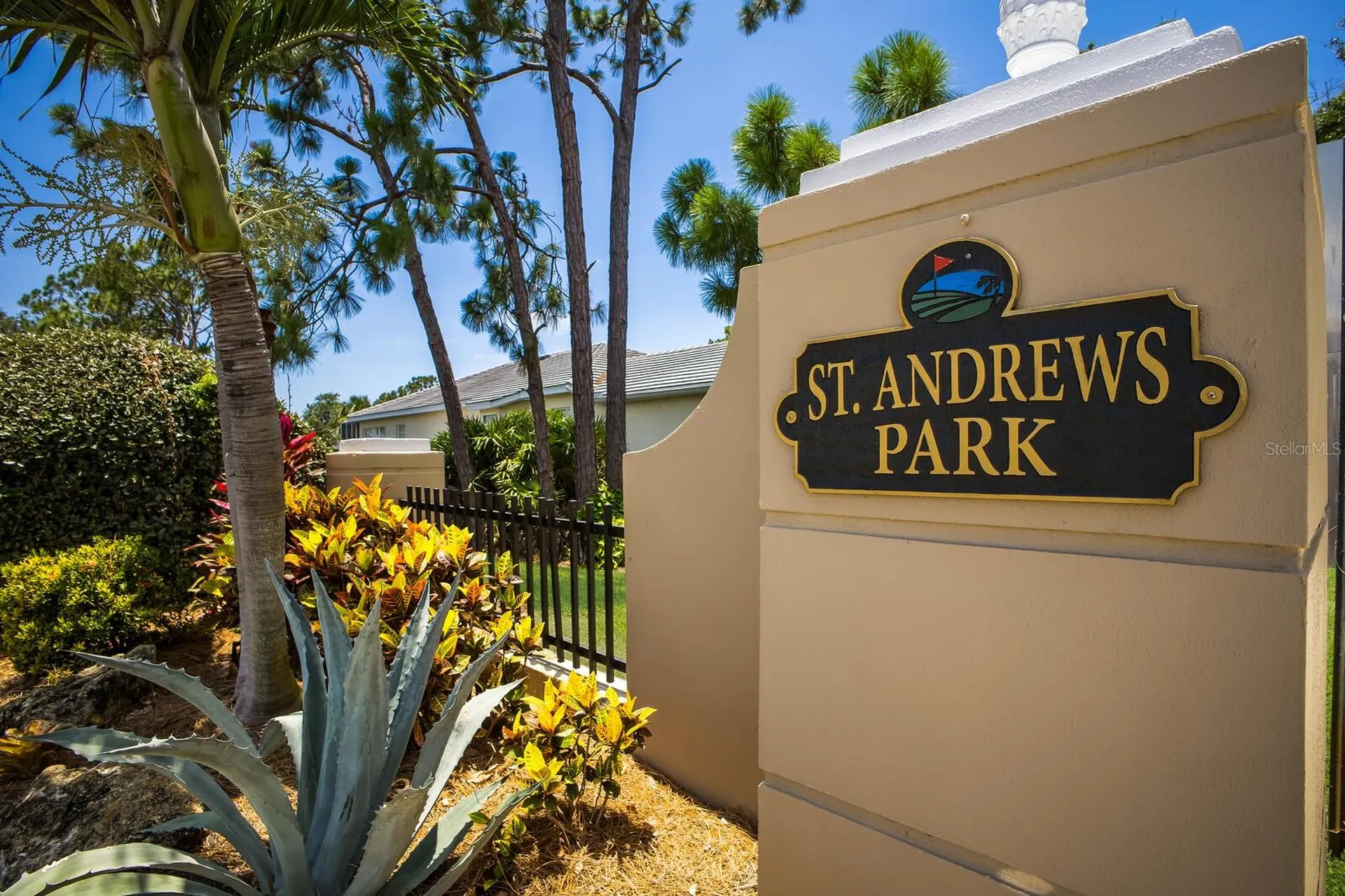 915 SW Barclay Court Venice FL 34293